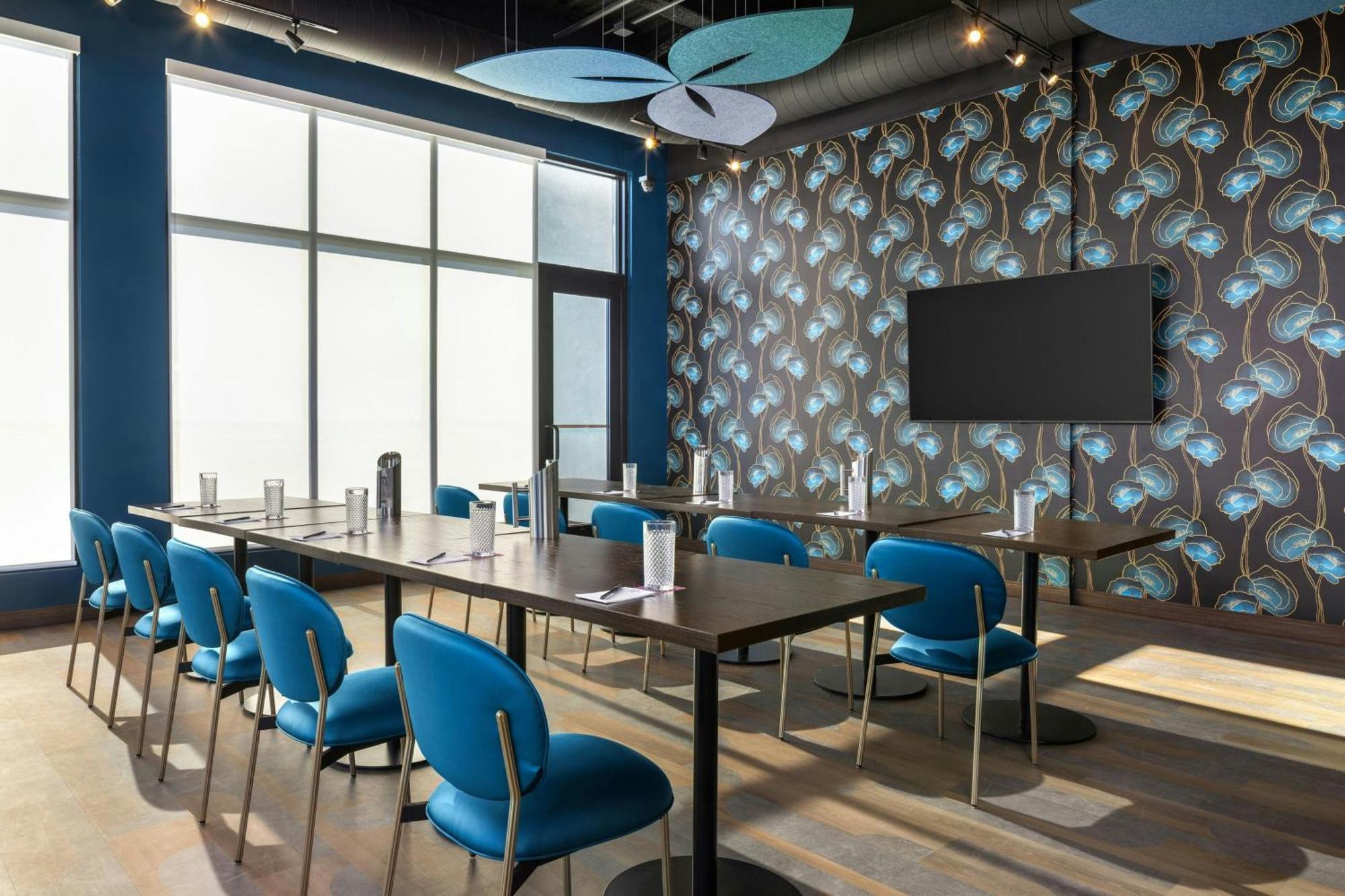 ホテル Moxy Madison Downtown エクステリア 写真